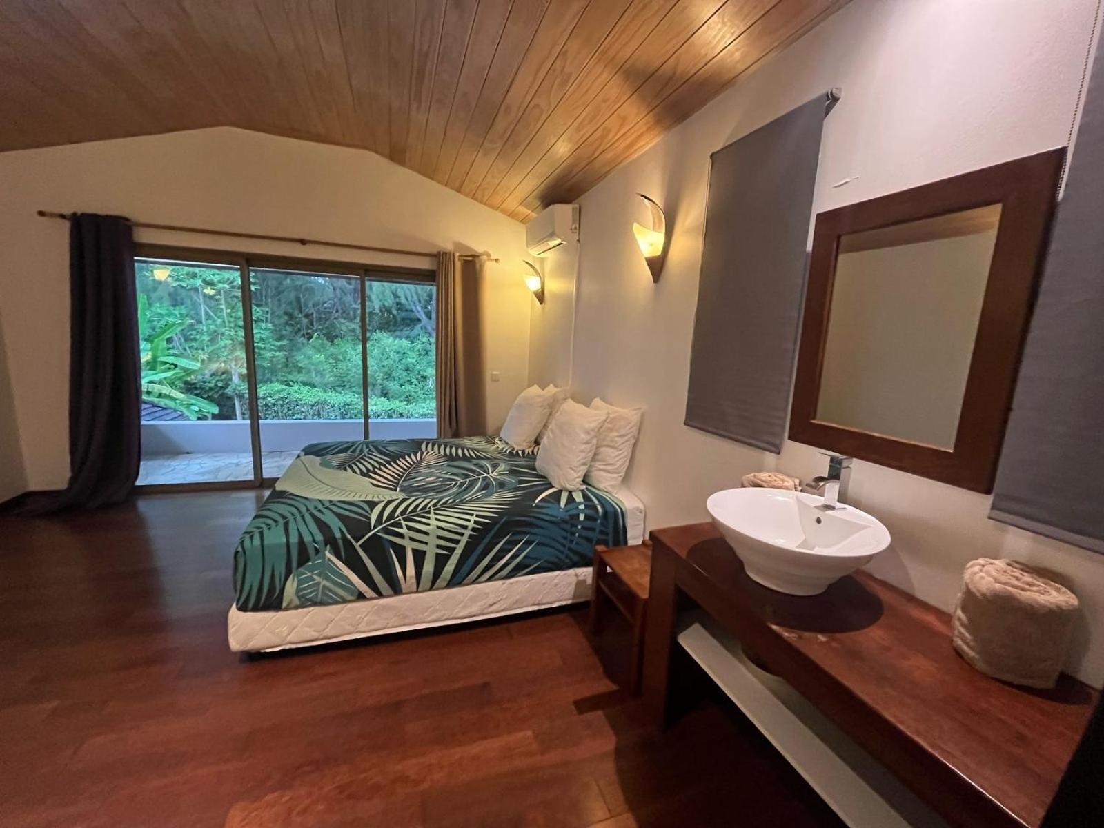 Moorea Temae Villa Walking Dist Beach And Golf Eksteriør billede